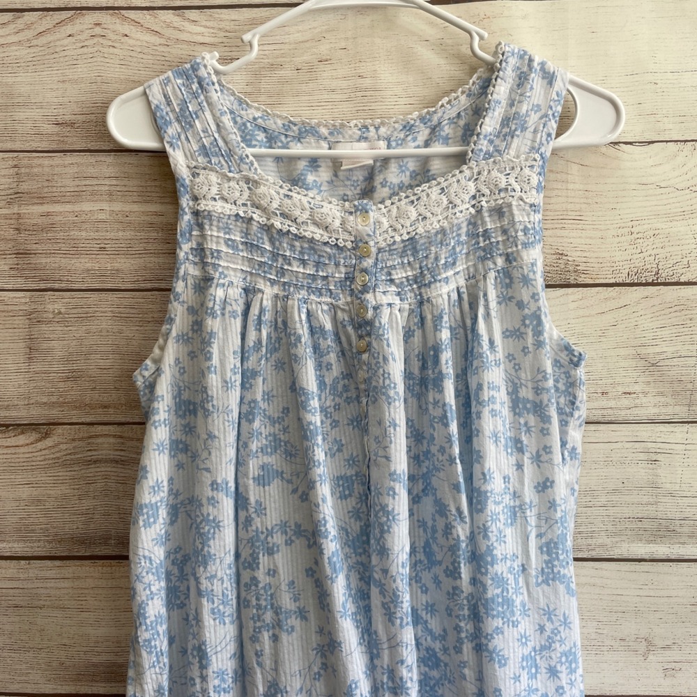 VINTAGE SHABBY CHIC MAXI GOWN IN BLUE FLORAL PRINT - Picture 5 of 8